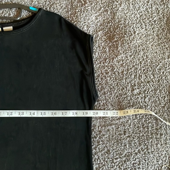 Chico’s Travelers Black Sleeveless Jersey Knit Top Women’s Sz 2 (L) - Picture 7 of 7